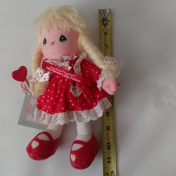 PRECIOUS MOMENTS * VINTAGE VALENTINE DOLL 1988 Edition - Picture 4 of 6